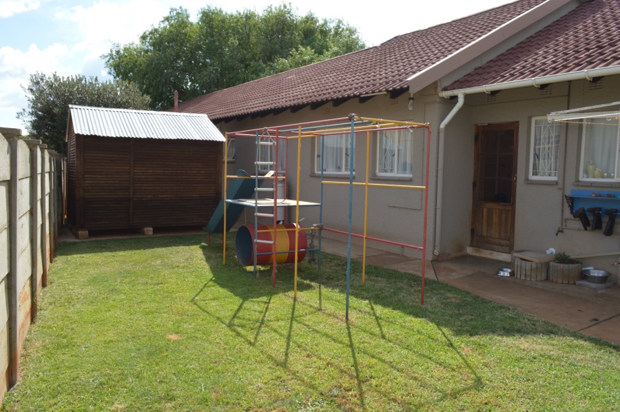 4 Bedroom Property for Sale in Stilfontein Ext 4 North West